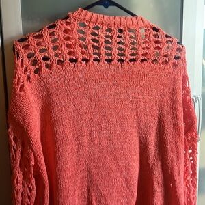 Buckle  peach color lightweight sweater top look at pictures for sizing
